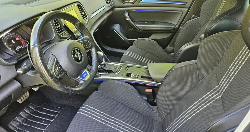 Renault Megane cena 61500 przebieg: 203000, rok produkcji 2018 z Piaseczno małe 92